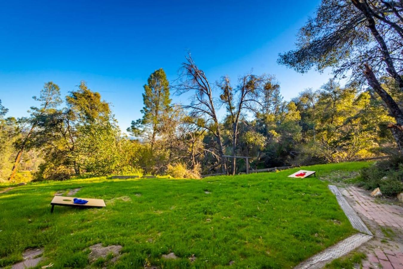 Sierra Vista Lookout Lodge With Creek, Waterfall And Waterholes, Minutes From Bass Lake And Yosemite South Gate North Fork Zewnętrze zdjęcie